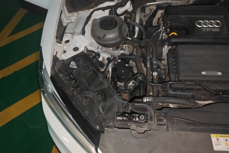 Used Audi Q2L 2020 35 TFSI Ambition Dynamic Edition Engine Bay Right