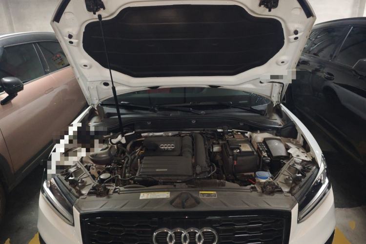 Used Audi Q2L 2020 35 TFSI Fashion Dynamic Model Engine Bay