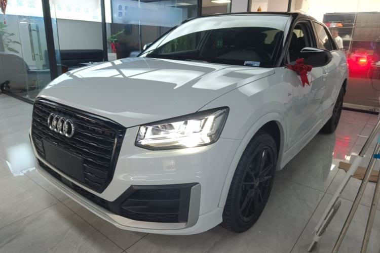 Used Audi Q2L 2020 35 TFSI Ambition Dynamic Edition Guazi used car, China used car export, Used car for sale, Used Audi cars, Cheapest cars for sale
