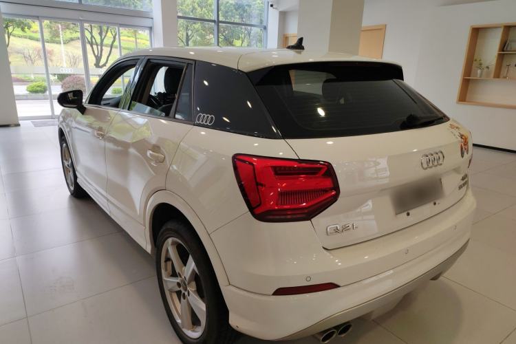 Used Audi Q2L 2020 35 TFSI Fashionable and Elegant Model Exterior 2
