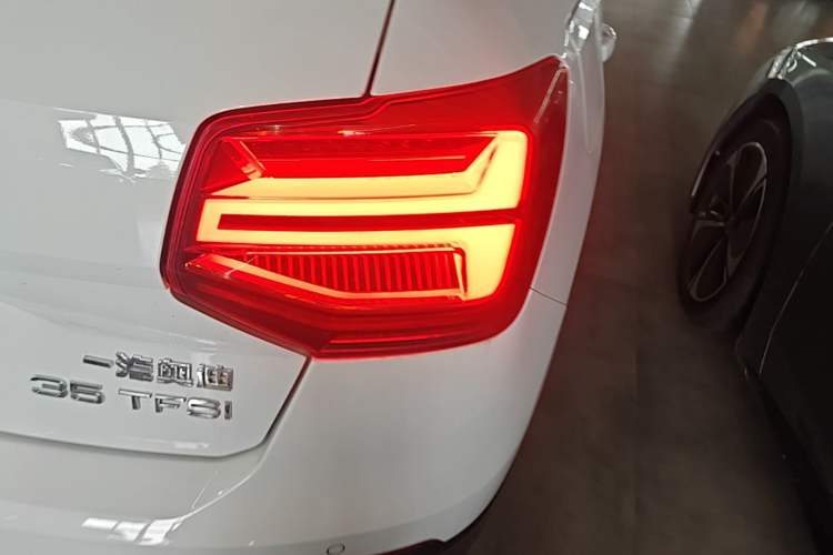 Used Audi Q2L 2020 35 TFSI Fashion Dynamic Model Exterior 3