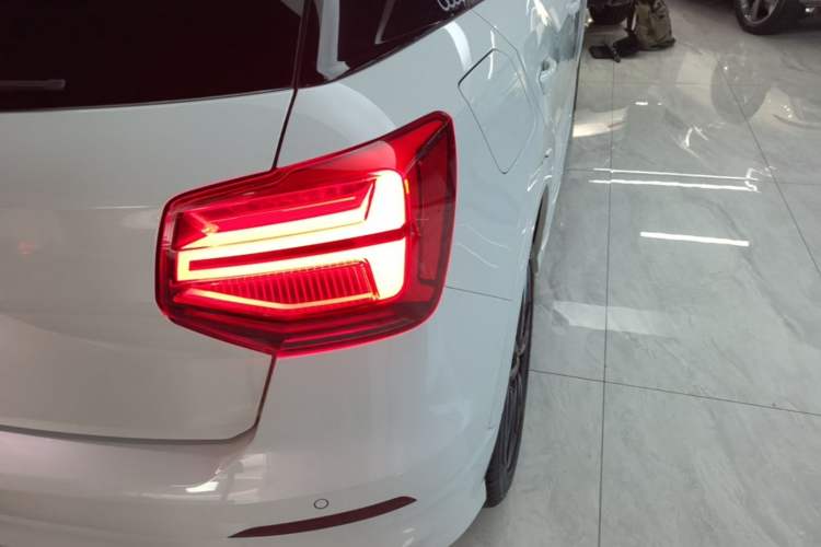 Used Audi Q2L 2020 35 TFSI Ambition Dynamic Edition Exterior 3