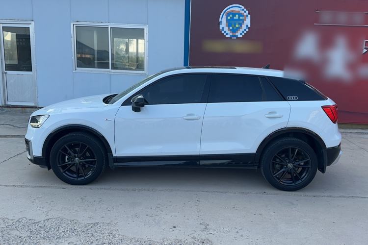 Used Audi Q2L 2020 35 TFSI Ambition Dynamic Edition Exterior 4