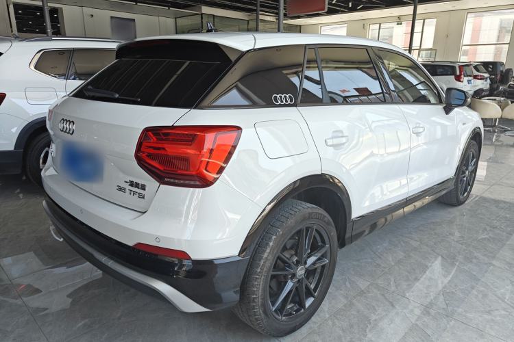 Used Audi Q2L 2020 35 TFSI Ambition Dynamic Edition Exterior 4