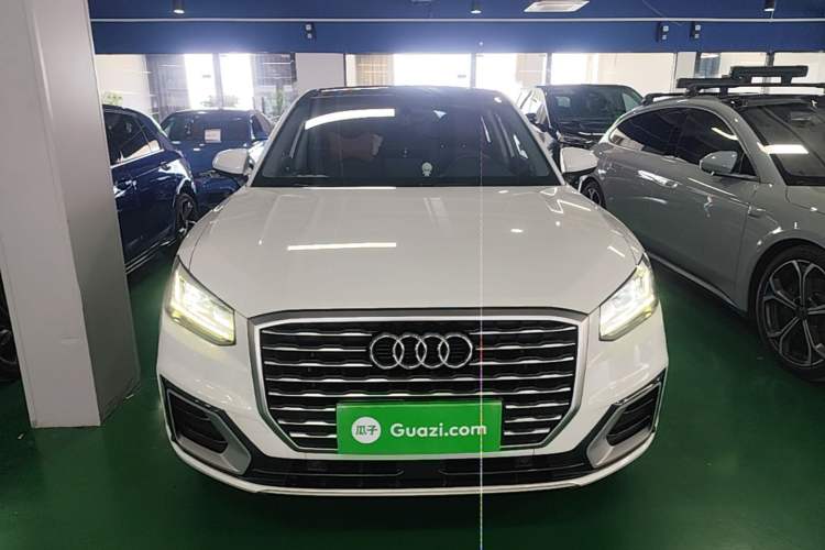Used Audi Q2L 2020 35 TFSI Fashionable and Elegant Model Front