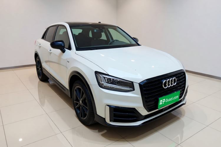 Used Audi Q2L 2020 35 TFSI Ambition Dynamic Edition Front Right 45 Deg