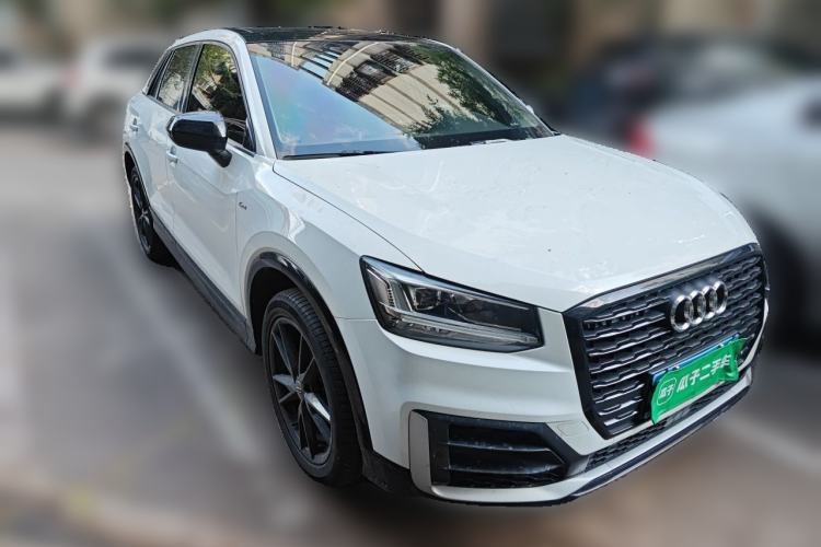 Used Audi Q2L 2020 35 TFSI Ambition Dynamic Edition Front Right 45 Deg