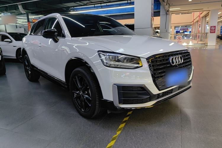 Used Audi Q2L 2020 35 TFSI Ambition Dynamic Edition Front Right 45 Deg