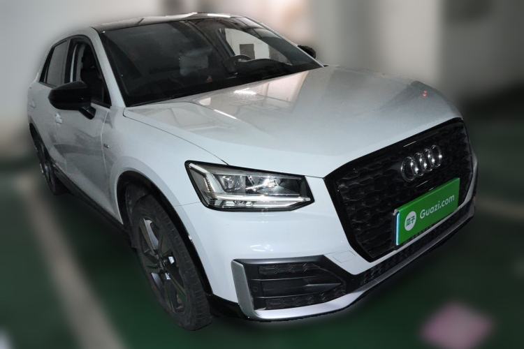 Used Audi Q2L 2020 35 TFSI Fashion Dynamic Model Front Right 45 Deg