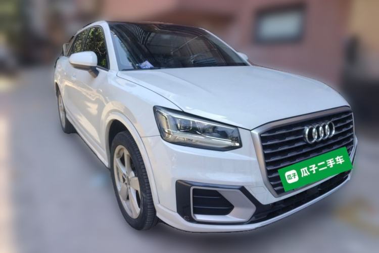 Used Audi Q2L 2020 35 TFSI Fashionable and Elegant Model Front Right 45 Deg
