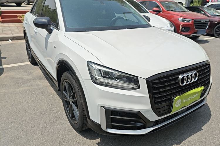 Used Audi Q2L 2020 35 TFSI Ambition Dynamic Edition Front Right 45 Deg