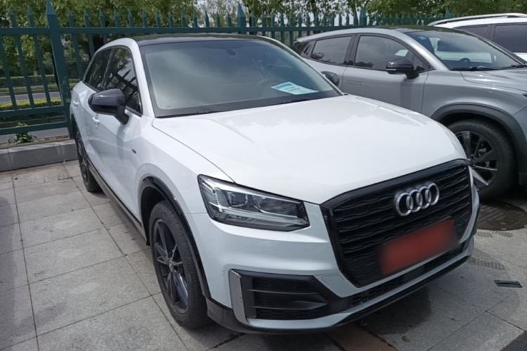 Used Audi Q2L 2020 35 TFSI Fashion Dynamic Model Front Right 45 Deg