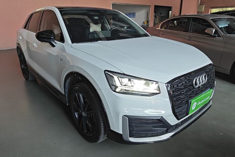 Used Audi Q2L 2020 35 TFSI Ambition Dynamic Edition Front Right 45 Deg