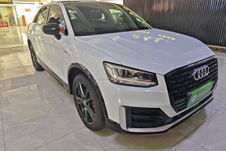 Used Audi Q2L 2020 35 TFSI Ambition Dynamic Edition Front Right 45 Deg
