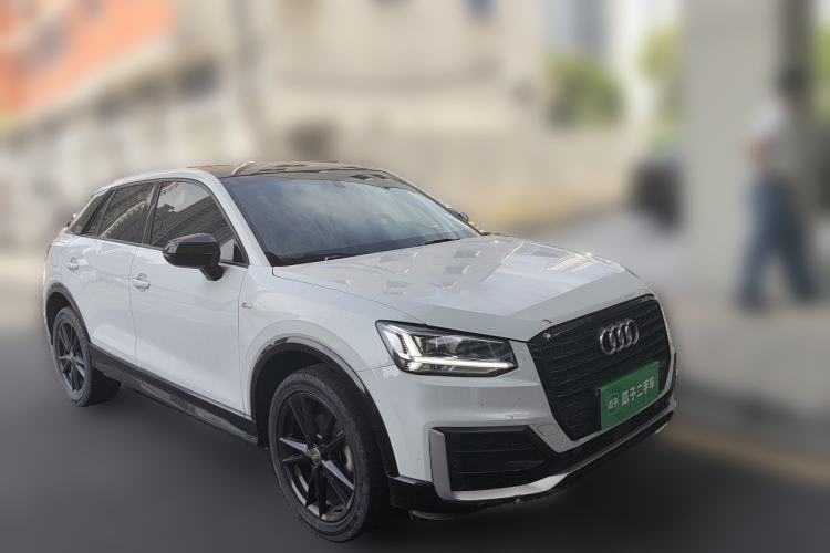 Used Audi Q2L 2020 35 TFSI Ambition Dynamic Edition Front Right 45 Deg
