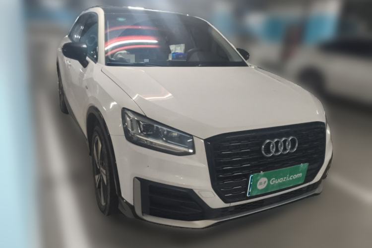 Used Audi Q2L 2020 35 TFSI Fashion Dynamic Model Front Right 45 Deg