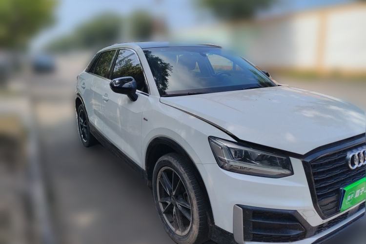 Used Audi Q2L 2020 35 TFSI Ambition Dynamic Edition Front Right 45 Deg