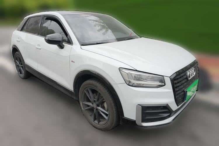 Used Audi Q2L 2020 35 TFSI Ambition Dynamic Edition Front Right 45 Deg