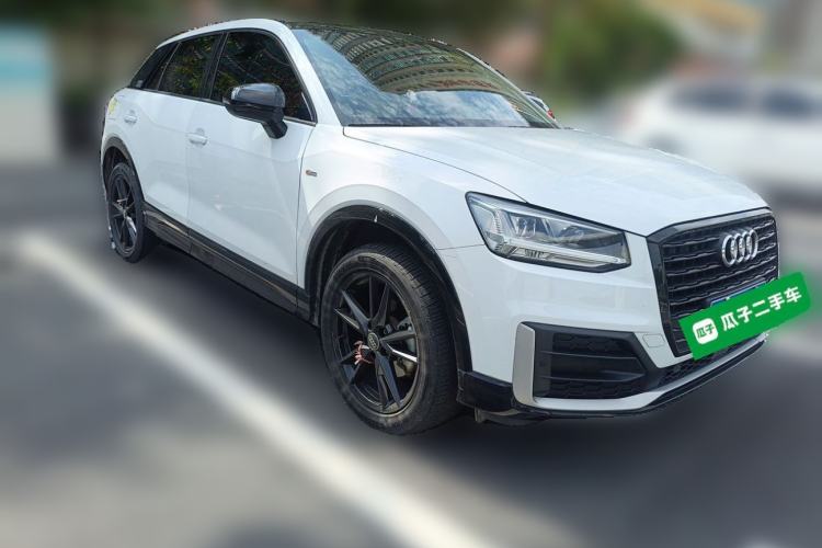 Used Audi Q2L 2020 35 TFSI Fashion Dynamic Model Front Right 45 Deg