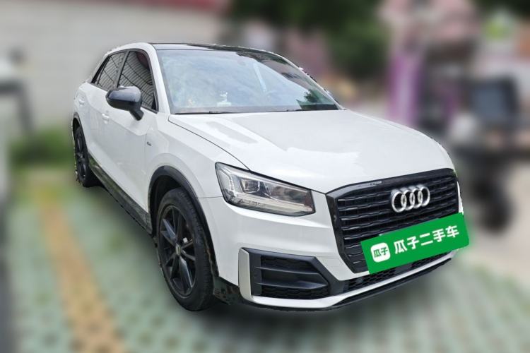 Used Audi Q2L 2020 35 TFSI Ambition Dynamic Edition Front Right 45 Deg