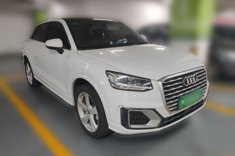 Used Audi Q2L 2020 35 TFSI Fashionable and Elegant Model Front Right 45 Deg
