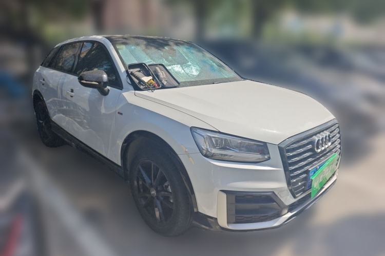 Used Audi Q2L 2020 35 TFSI Ambition Dynamic Edition Front Right 45 Deg