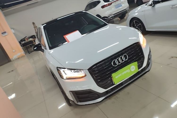 Used Audi Q2L 2020 35 TFSI Fashion Dynamic Model Front Right 45 Deg