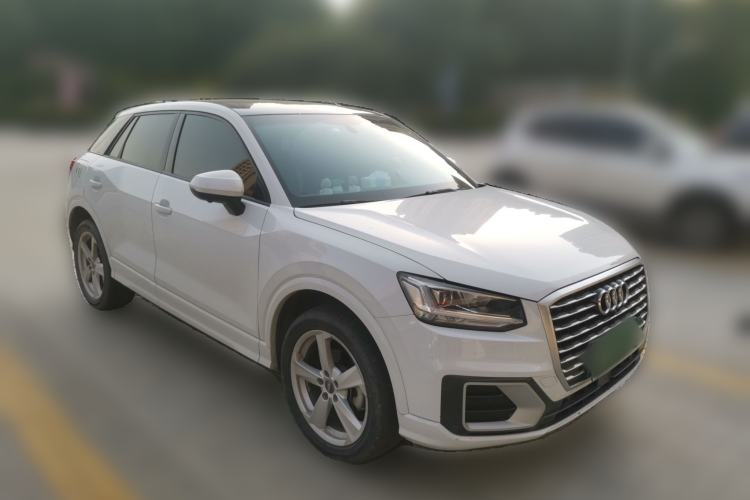 Used Audi Q2L 2020 35 TFSI Fashionable and Elegant Model Front Right 45 Deg