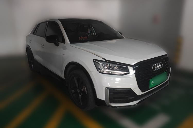 Used Audi Q2L 2020 35 TFSI Ambition Dynamic Edition Front Right 45 Deg