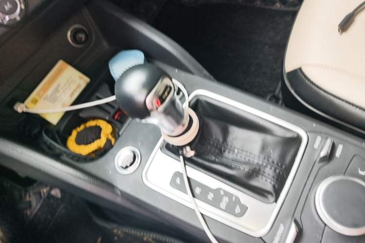Used Audi Q2L 2020 35 TFSI Ambition Dynamic Edition Gear Lever