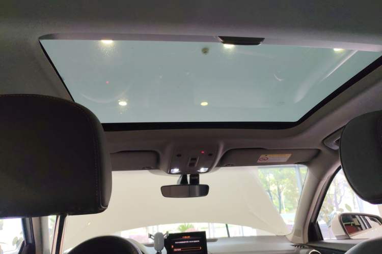 Used Audi Q2L 2020 35 TFSI Fashionable and Elegant Model Headliner