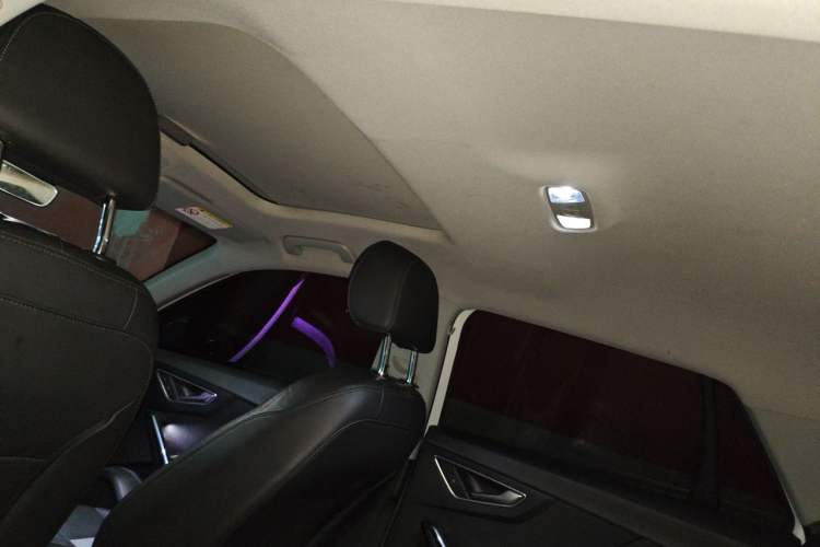 Used Audi Q2L 2020 35 TFSI Fashionable and Elegant Model Headliner