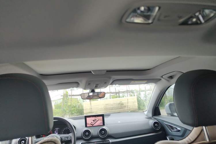 Used Audi Q2L 2020 35 TFSI Fashionable and Elegant Model Headliner