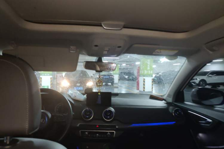 Used Audi Q2L 2020 35 TFSI Fashionable and Elegant Model Headliner