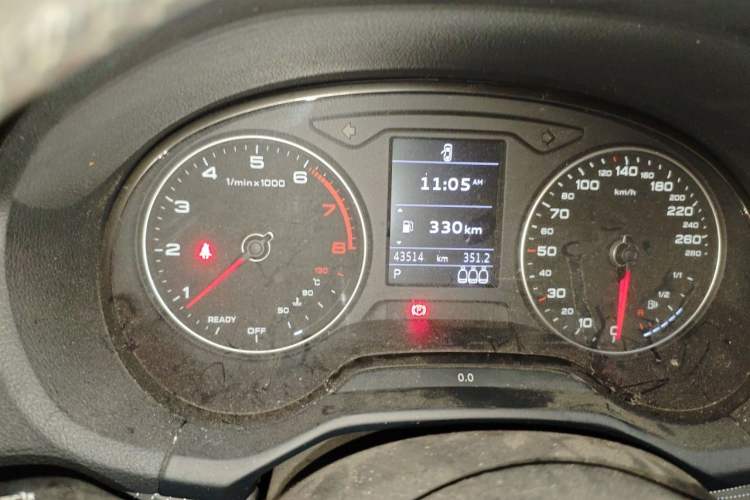 Used Audi Q2L 2020 35 TFSI Fashionable and Elegant Model Instrument Cluster
