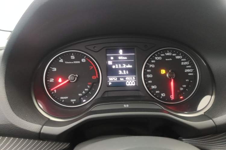 Used Audi Q2L 2020 35 TFSI Fashionable and Elegant Model Instrument Cluster