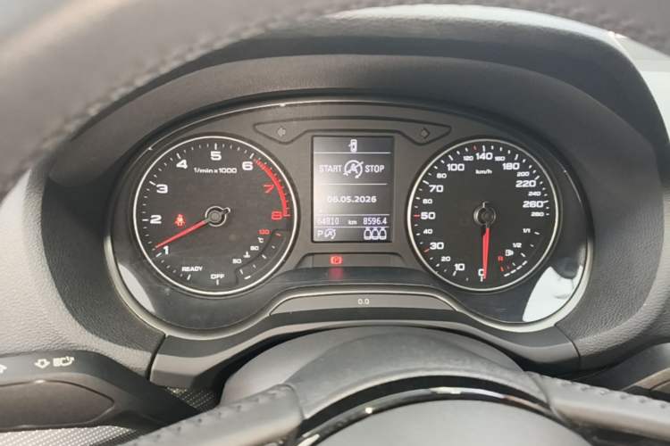 Used Audi Q2L 2020 35 TFSI Fashionable and Elegant Model Instrument Cluster