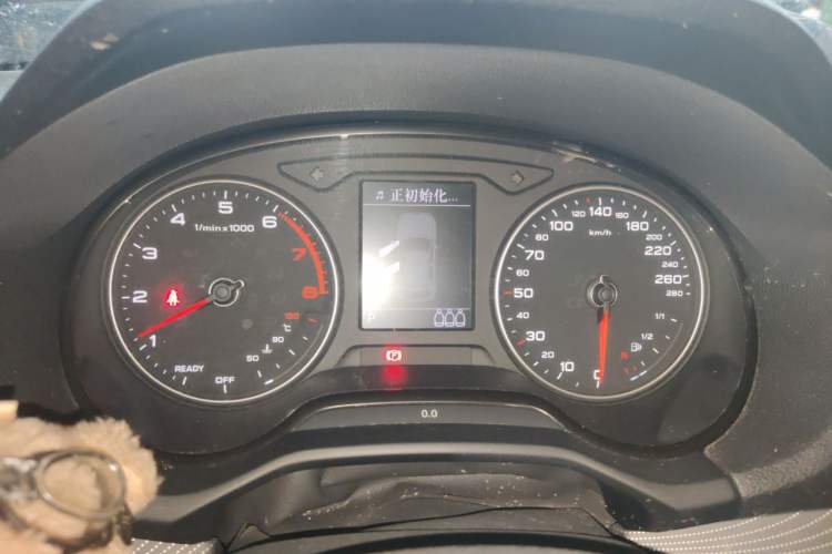 Used Audi Q2L 2020 35 TFSI Fashionable and Elegant Model Instrument Cluster