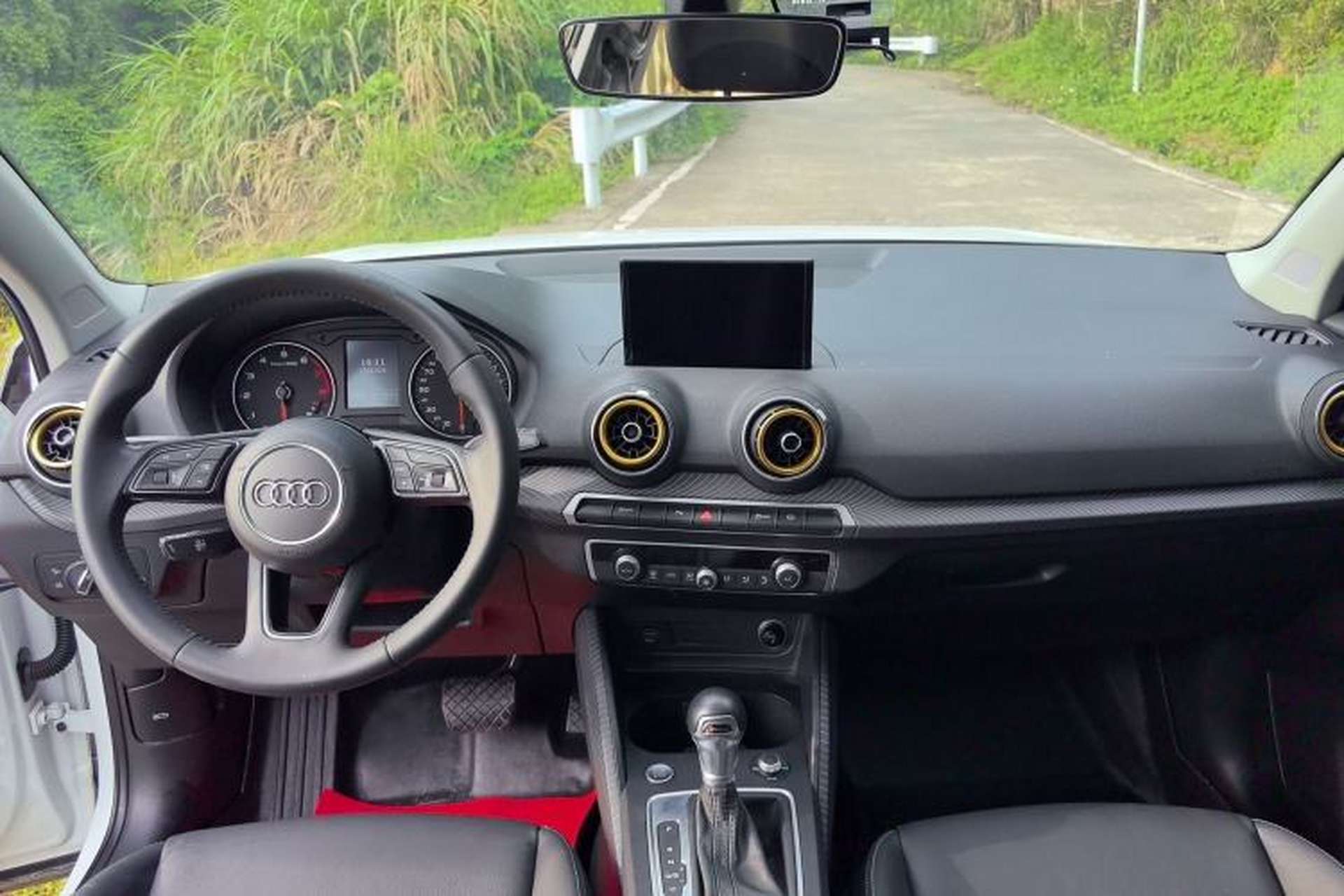 Used Audi Q2L 2020 35 TFSI Fashion Dynamic Model Interior 3