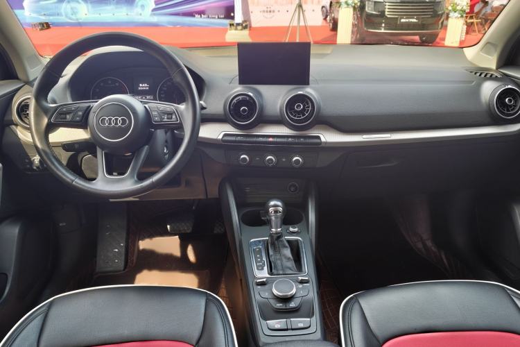Used Audi Q2L 2020 35 TFSI Ambition Dynamic Edition Interior 4
