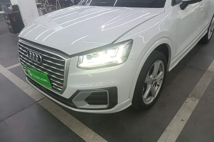 Used Audi Q2L 2020 35 TFSI Fashionable and Elegant Model Left Front Headlight