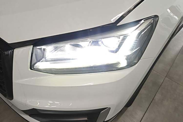 Used Audi Q2L 2020 35 TFSI Fashion Dynamic Model Left Front Headlight