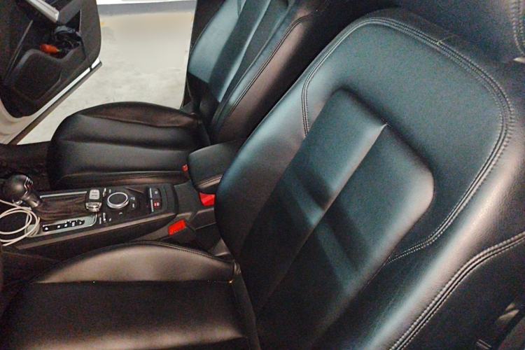 Used Audi Q2L 2020 35 TFSI Ambition Dynamic Edition Left Front Seat