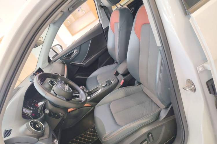 Used Audi Q2L 2020 35 TFSI Fashionable and Elegant Model Left Front Seat