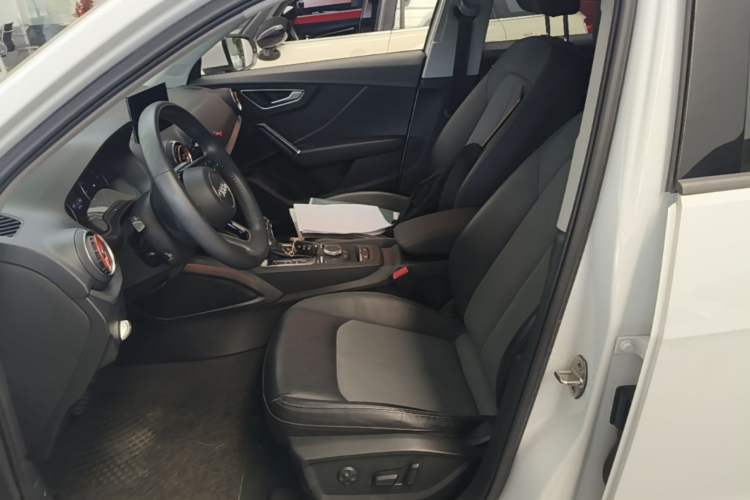 Used Audi Q2L 2020 35 TFSI Fashionable and Elegant Model Left Front Seat