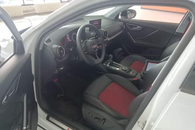 Used Audi Q2L 2020 35 TFSI Fashion Dynamic Model Left Front Seat