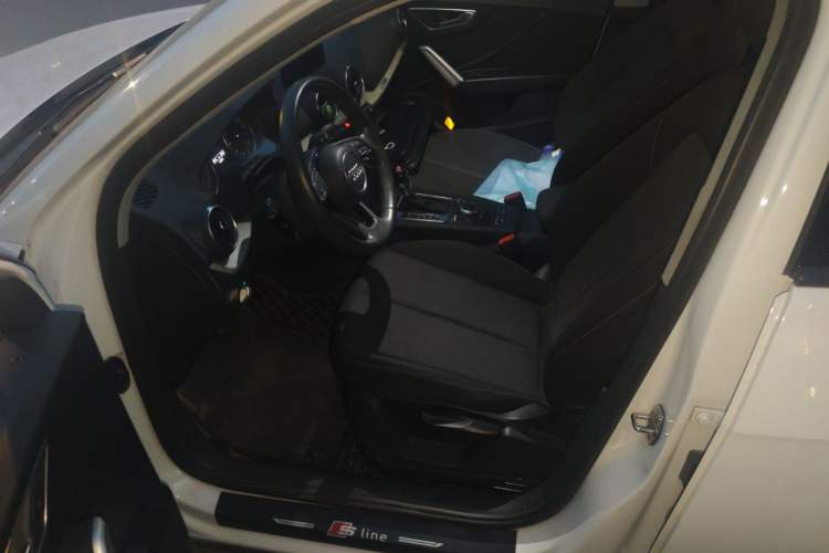 Used Audi Q2L 2020 35 TFSI Ambition Dynamic Edition Left Front Seat