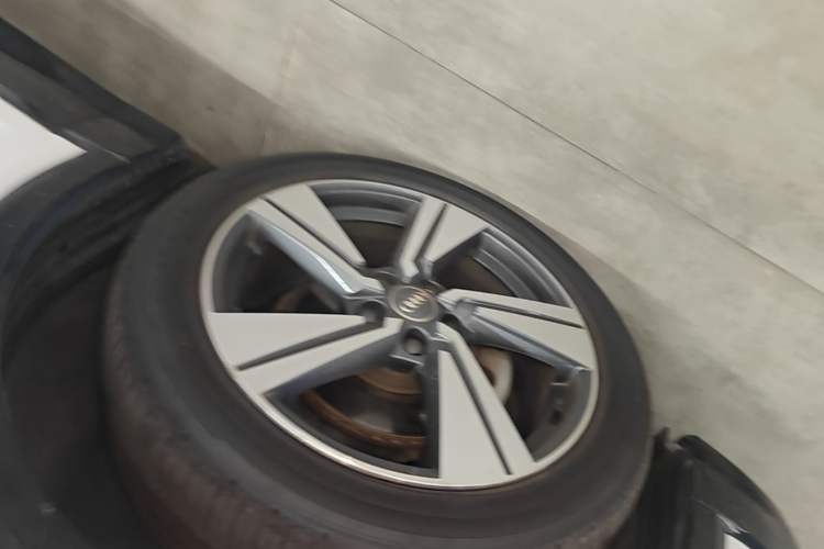 Used Audi Q2L 2020 35 TFSI Fashion Dynamic Model Left Front Wheel Hub