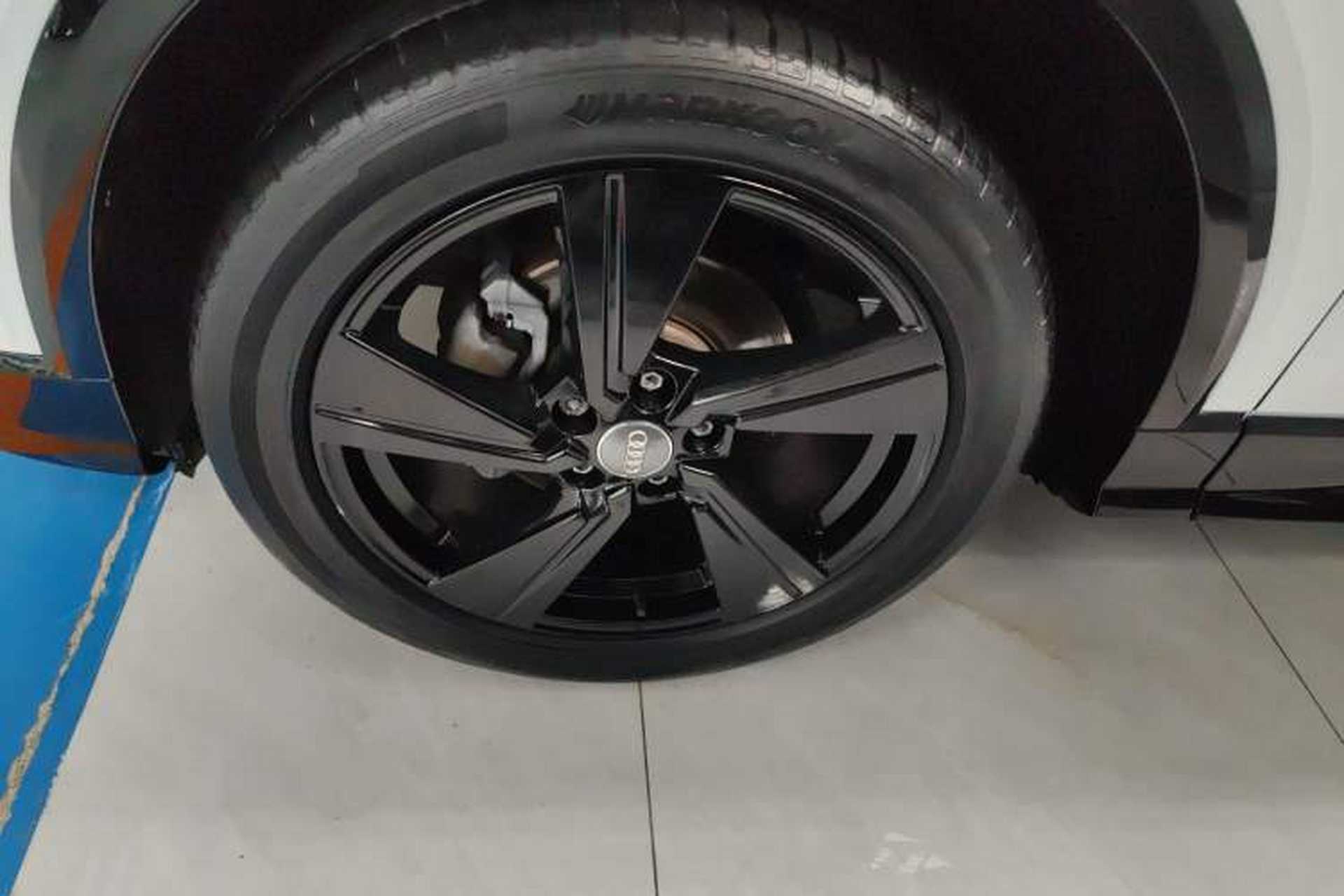 Used Audi Q2L 2020 35 TFSI Fashion Dynamic Model Left Front Wheel Hub