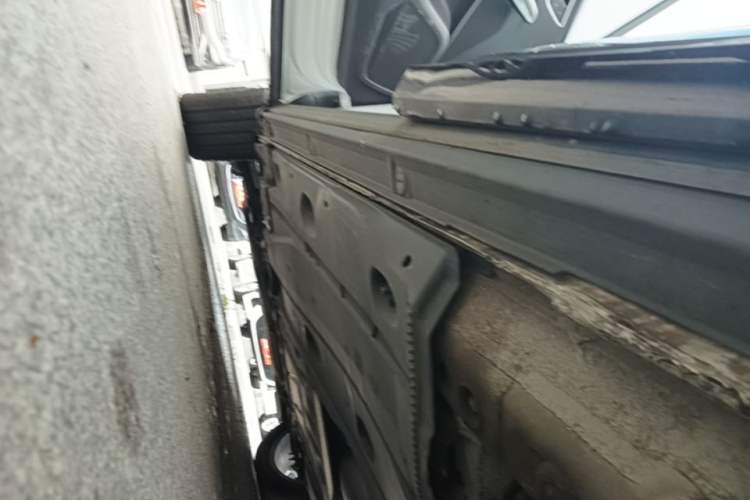 Used Audi Q2L 2020 35 TFSI Fashion Dynamic Model Left Side Sill